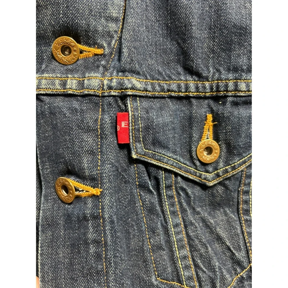 Vintage Levis Type III Trucker Jacket Dark Wash Denim Small Made in USA